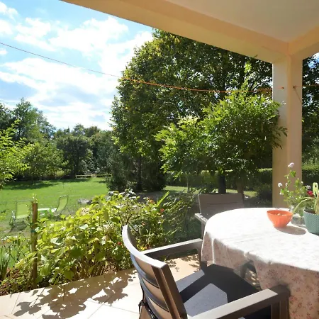 Neda By Interhome Apartamento *