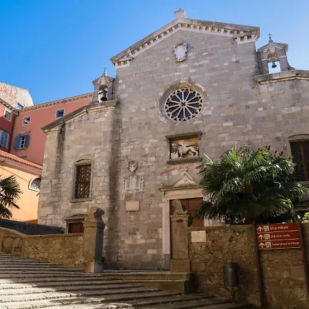 Neda By Interhome Veligolji