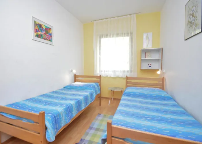 Neda By Interhome Lejlighed