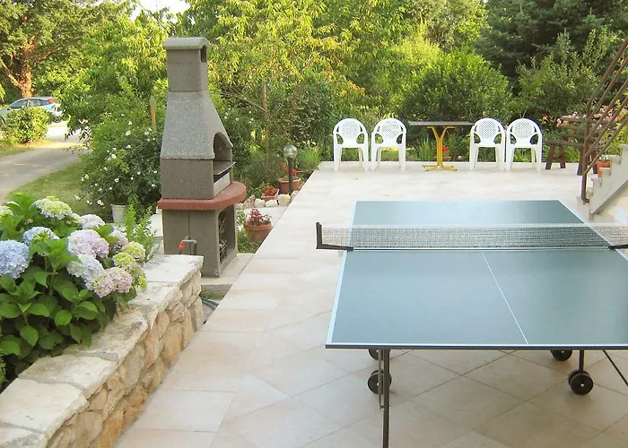 Neda By Interhome Lejlighed